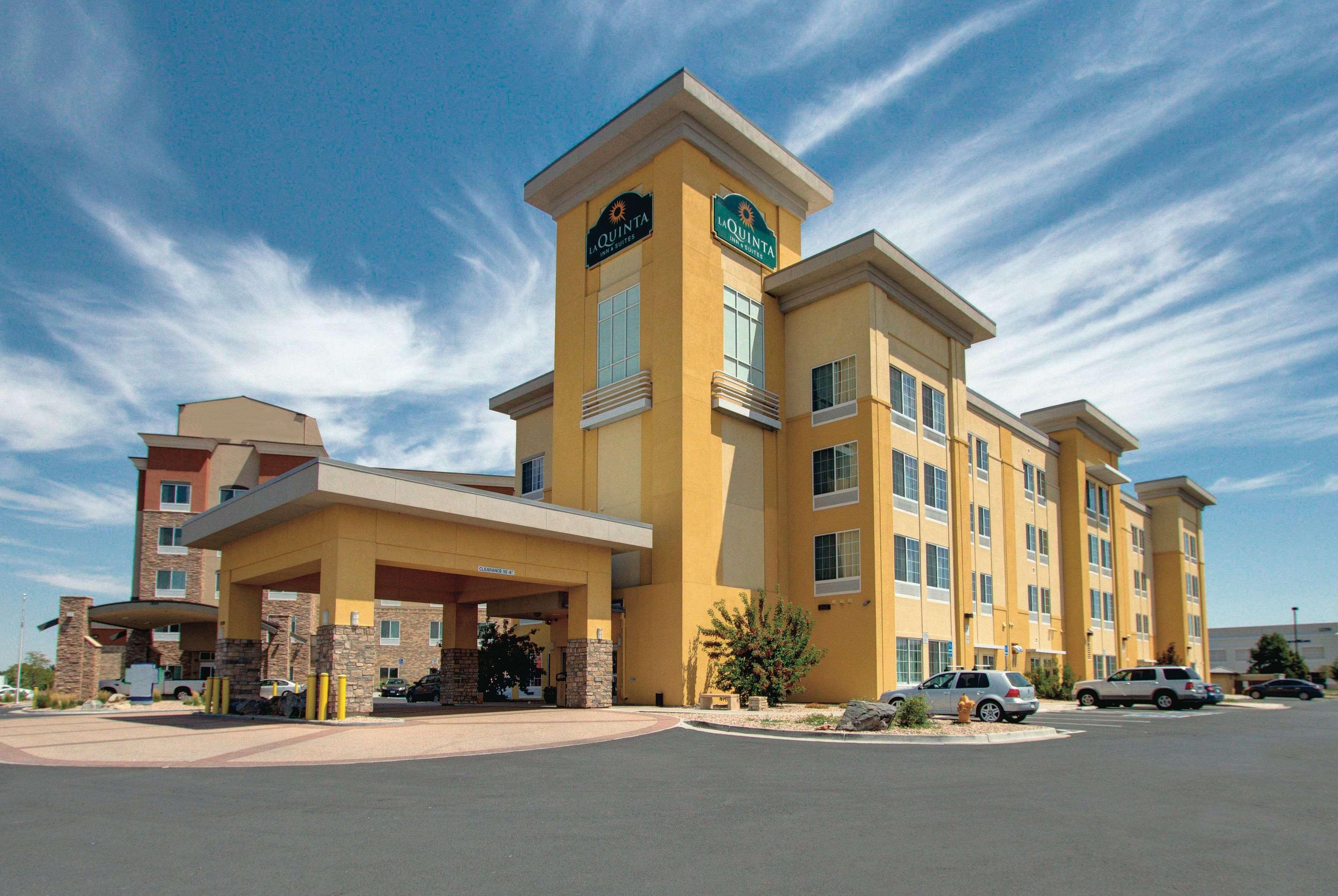 La Quinta By Wyndham Denver Gateway Park Hotel Exterior photo